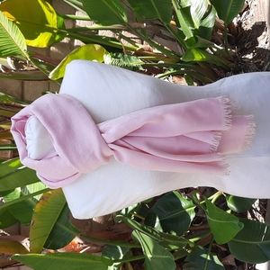 Gucci Scarves \u0026 Wraps for Women - Poshmark